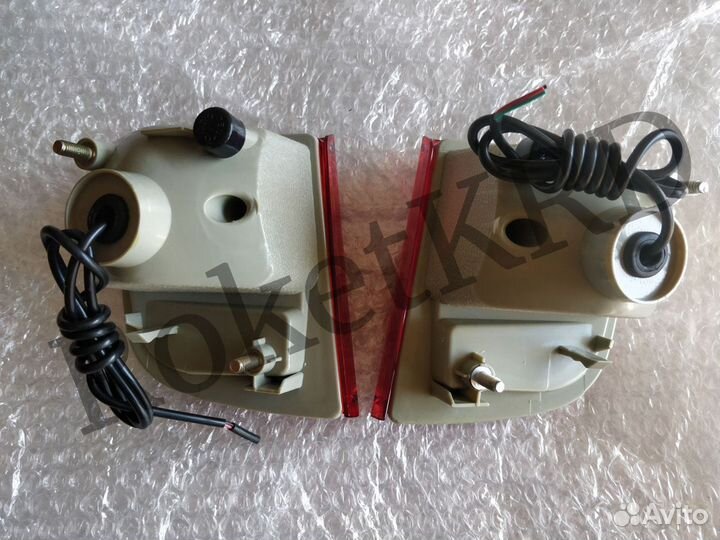 Катафот Заднего бампера Land Cruiser 200 07-15 год