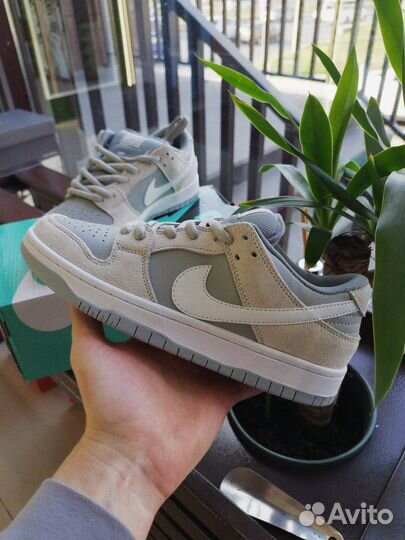 Nike SB Dunk Low Wolf Gray