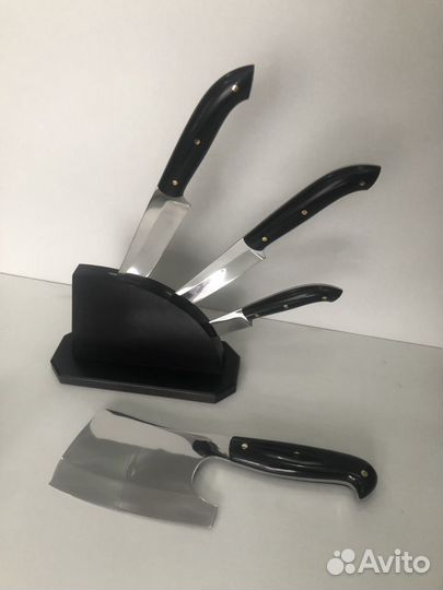 Кухонный набор ножей и топорик