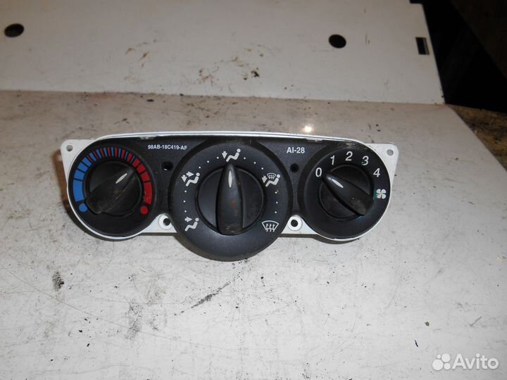 Блок управления печкой 98AB-18C419-AF