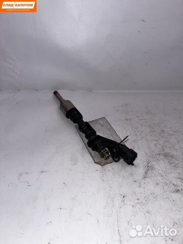 Форсунка топливная Volvo V60 (2010 - 2013)