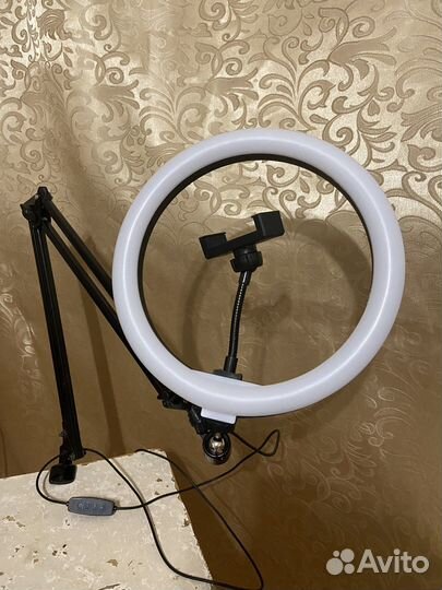 Лампа для селфи и штатив