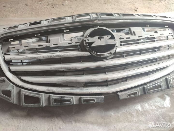 Решетка радиатора opel insignia дорест