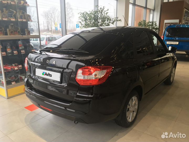 LADA Granta 1.6 МТ, 2023