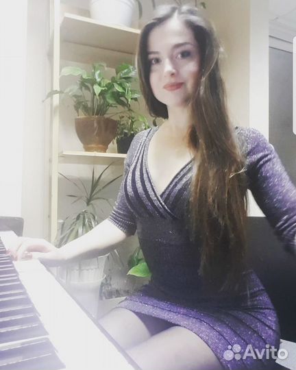 Пианистка и певица на мероприятие/в ресторан/кафе