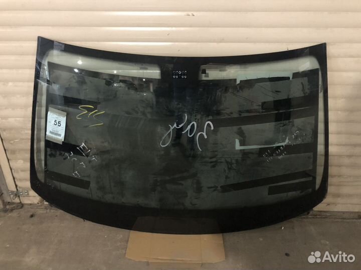 Лобовое стекло Мерседес w211 Авангард