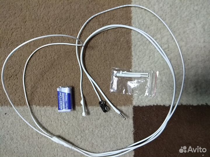 Микронаушник беспроводной