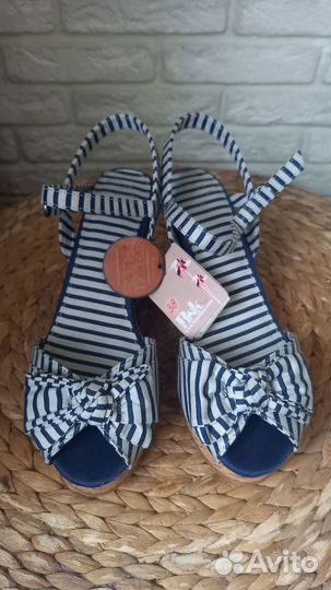 Босоножки женские 38