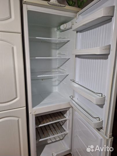 Холодильник на запчасти