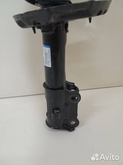 Амортизатор передний правый Hyundai Elantra CN7 20