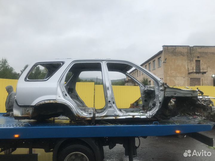 Кузов по частям Honda CR-V II 2004 года
