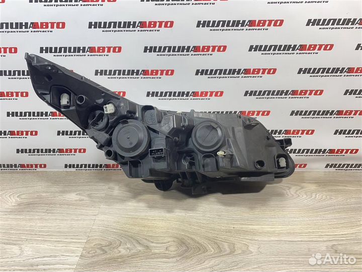 Фара левая Ситроен С4