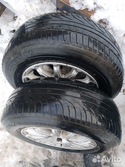 Hankook Optimo ME02 215/65 R15