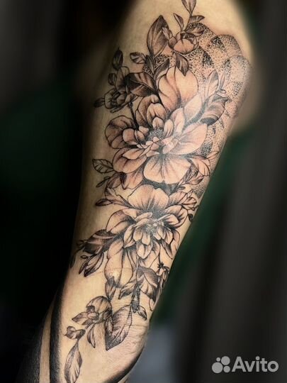 Модель на тату