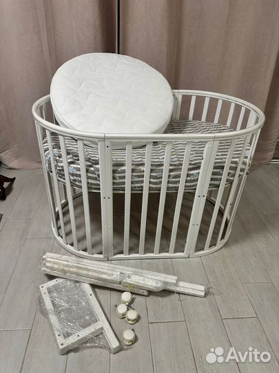 Детская кроватка трансформер с двумя матрасами