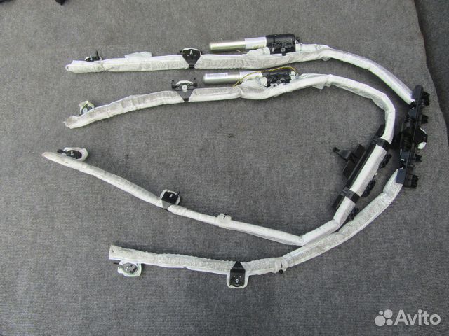 Шторка правая BMW 1 E87 72129132878