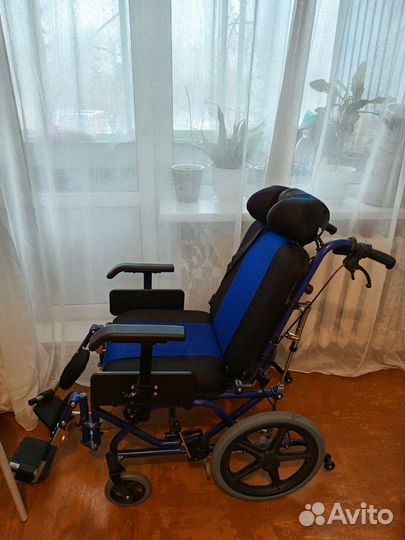 Коляска инвалидная