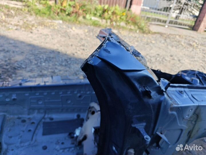 Четверть передняя правая, BMW 5 2022