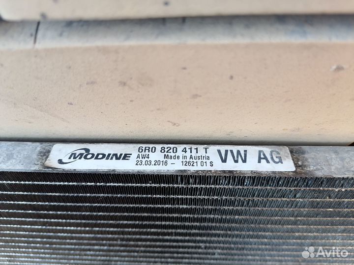 Радиатор кондиционера 6R0820411T