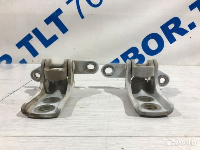 Петля двери перед прав opel astra J 1.6 ат хетчбек