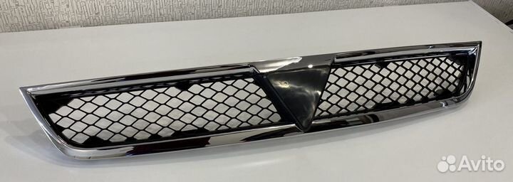 Решетка радиатора mitsubishi lancer 10