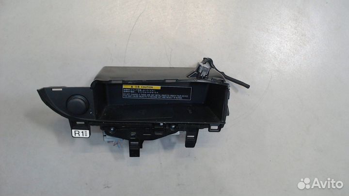 Беспроводное зарядное устройство Lexus RX, 2016