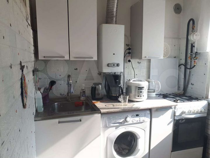 3-к. квартира, 50 м², 5/5 эт.