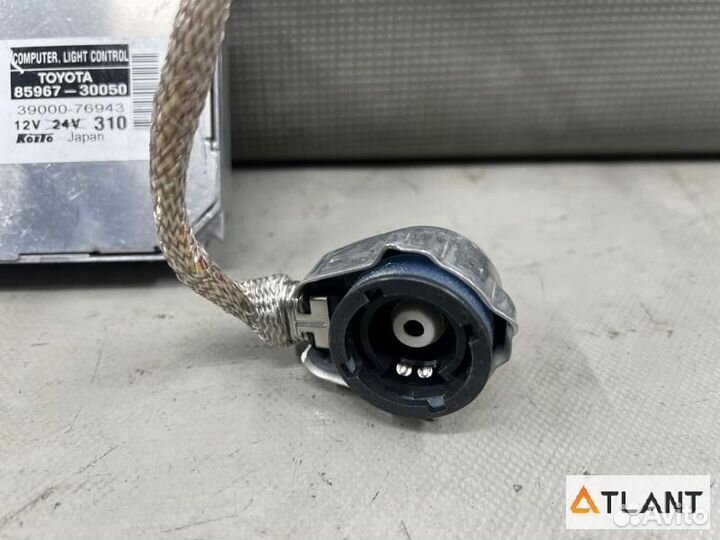 Блок ксенона toyota celsior