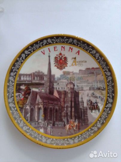 Тарелка декоративная