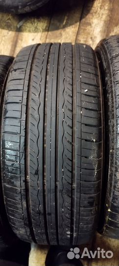 Kumho Solus KH17 215/45 R17 87H