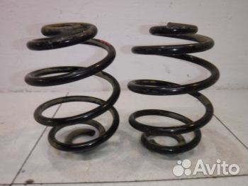 Пружина задняя Опель Kadett E