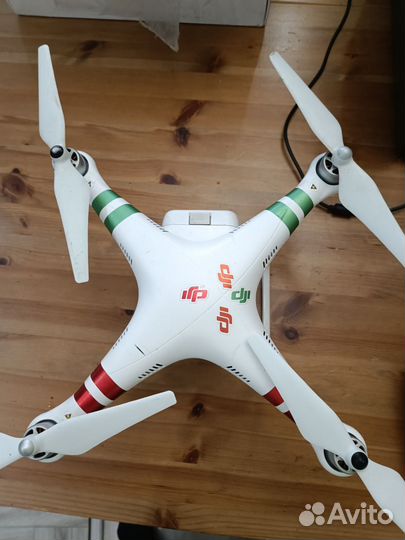 Квадрокоптер dji phantom 3 standart