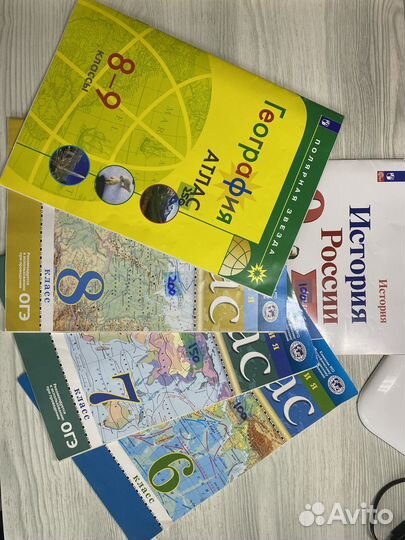 Атласы 6, 7, 8, 8-9 классы; Книги для началки