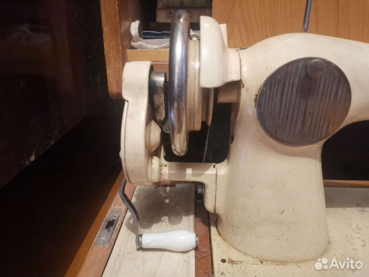 Швейная машинка пмз