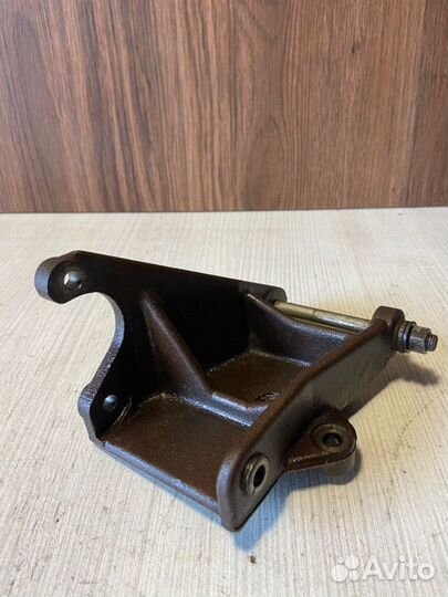 Кронштейн гидроусилителя Mitsubishi Outlander CU