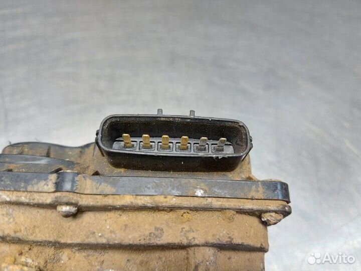 Дроссельная заслонка Suzuki Sx4 GYA M16A 2013