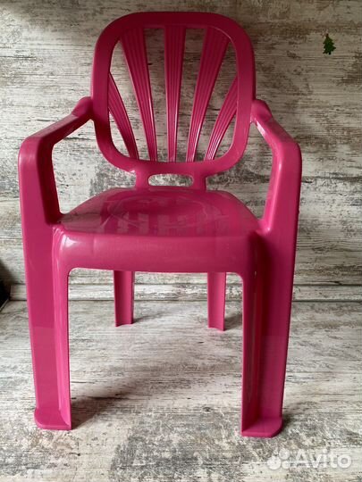 Детский стол и стул