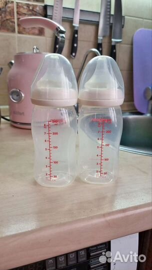 Бутылочки для кормления pigeon 240
