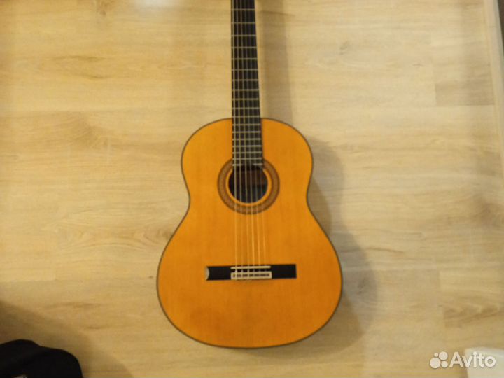 Гитара yamaha c40