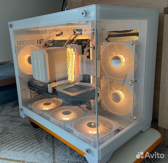 Игровой корпус для пк белый