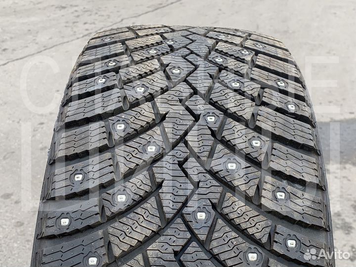 Pirelli Ice Zero 2 255/40 R20 101H