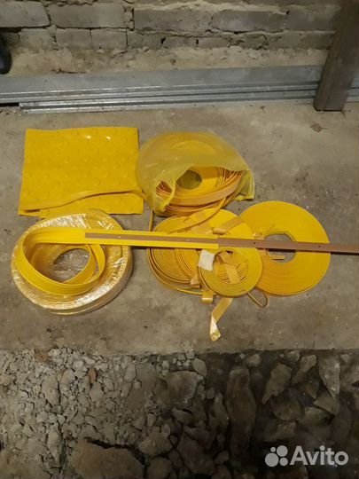 Лента резиновая, что бы нескользить