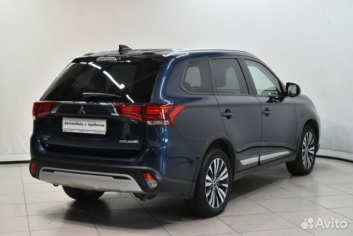 Mitsubishi Outlander 2.0 CVT, 2019, 115 946 км