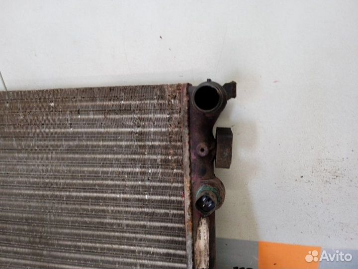 Радиатор основной Skoda Octavia A4 1.6 1998