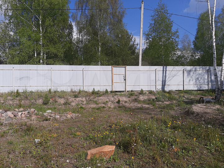 Дача 20 м² на участке 16 сот.