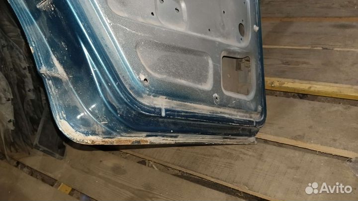 Задняя левая дверь ваз 2109