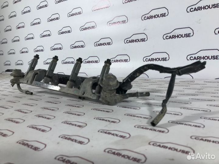 Рампа топливная Mazda Familia 1.5 2001