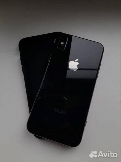 iPhone X, 64 ГБ
