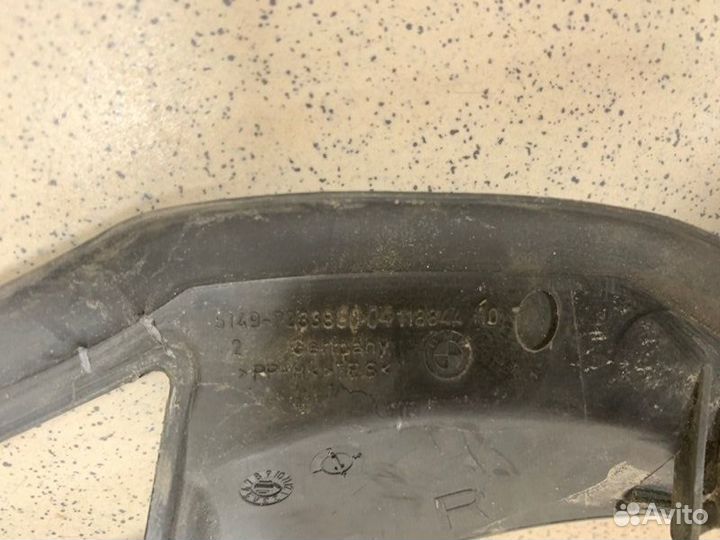 Водосток задний правый Bmw 5 touring N47N 2011