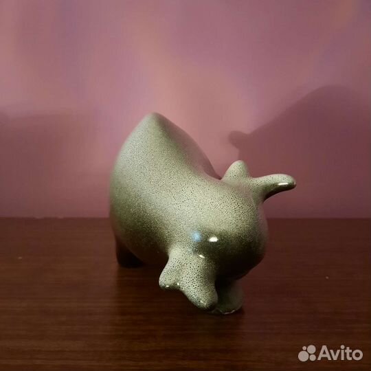 Статуэтка бык